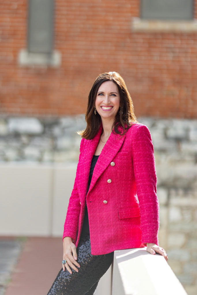 MELZ2697-Edit-SharpenAI-Motion